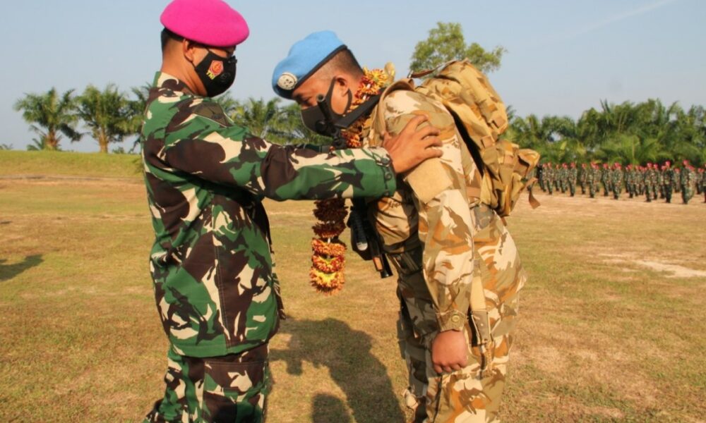 Upacara Penutupan Satgas TNI Kontingen Garuda Unifil Dan Satgas TNI RDB ...